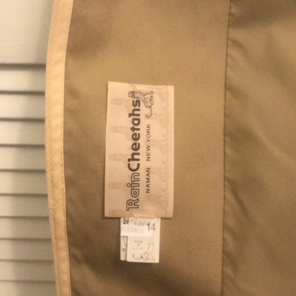 Reduced-RAINCHEETAS Vintage Khaki Raincoat EUC - Picture 3 of 8